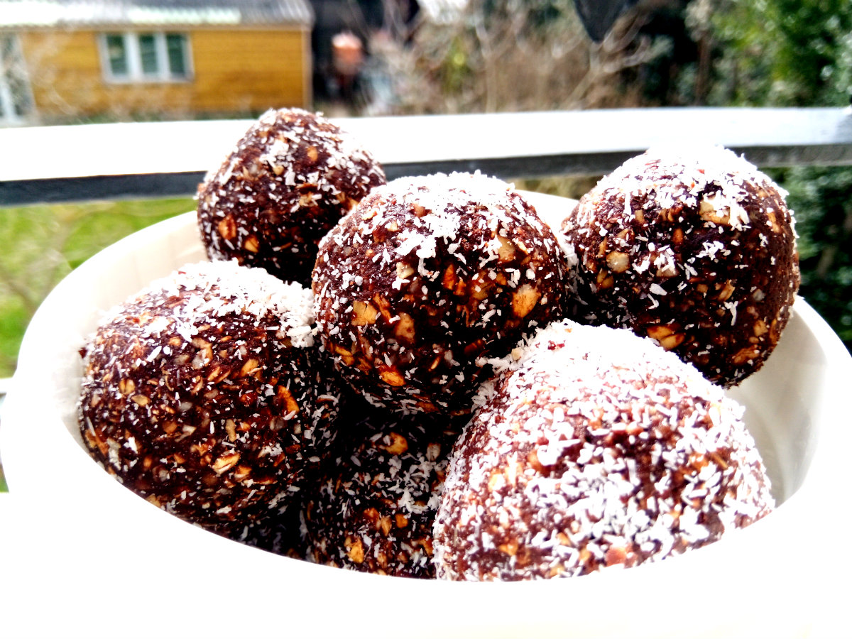 Recette de dessert healthy : on revisite l’energy ball pour terminer ton repas !